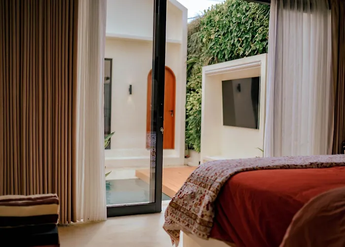 Villa Mandee 2