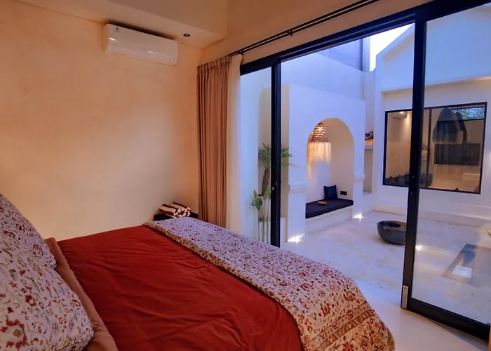 Villa Mandee 2 *